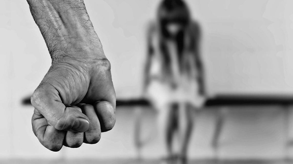 Ναύπακτος: Ο απόλυτος εφιάλτης για 16χρονη – Κατήγγειλε 21χρονο πως την απήγαγε και τη βίαζε επί τρεις εβδομάδες