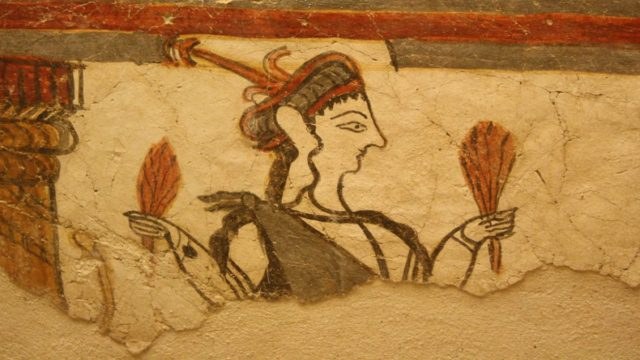 «Βαστάει» πάνω από 2.500 χρόνια: Γιατί σβήνουμε κεριά στα γενέθλια – Ποια ευχή έλεγαν οι Αρχαίοι Έλληνες