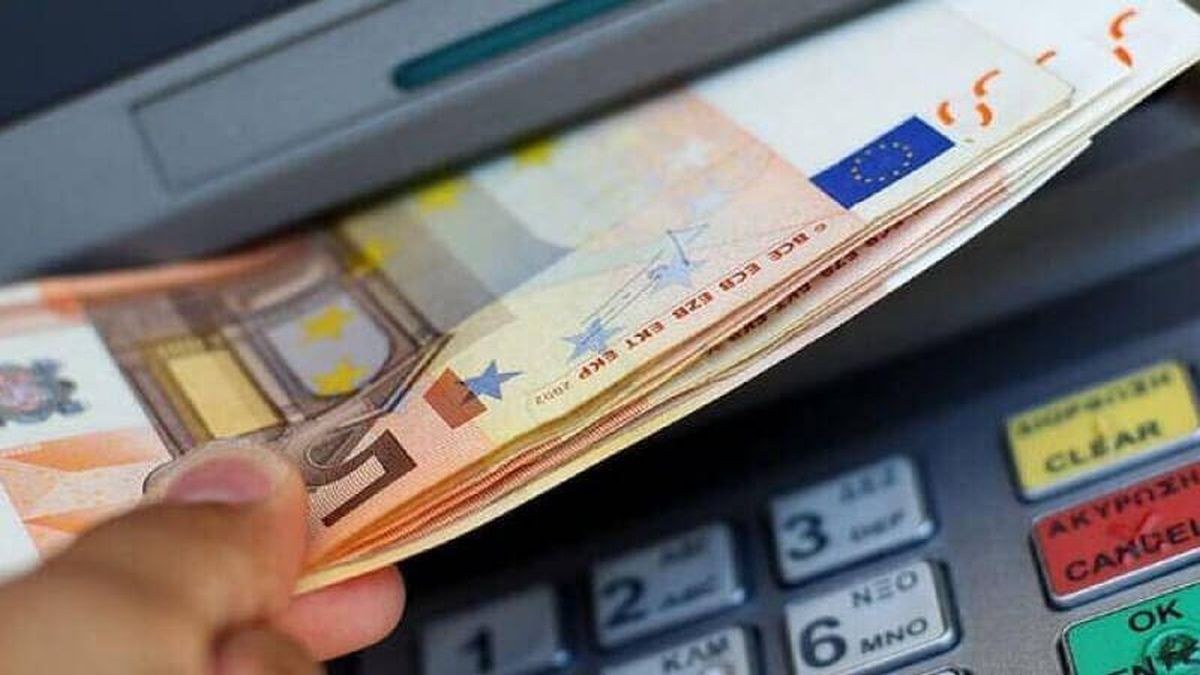 Προεκλογικό «δωράκι» στα ΑΤΜ – Χαρμόσυνη είδηση για 7.000 πολίτες