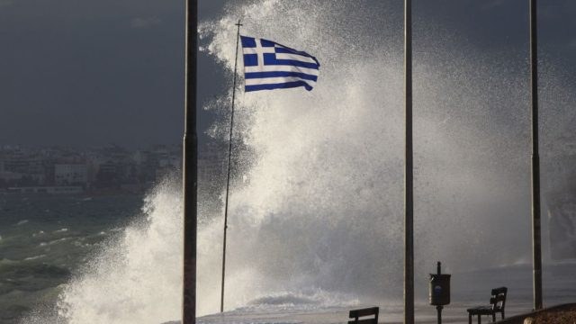 «Ορμητικά» Μερομήνια ενόψει καλοκαιριού: «Λευκά “πρόβατα” και ταξίδια με μικρές ενοχλήσεις…»
