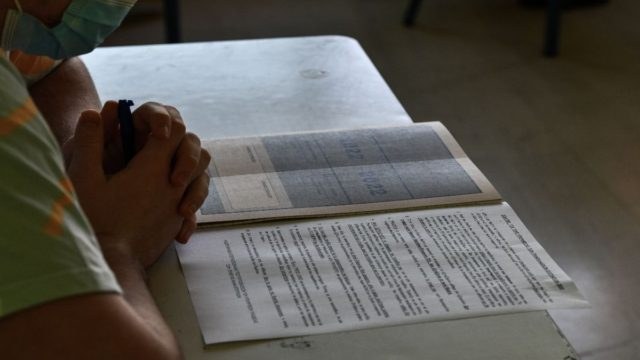 Πανελλαδικές 2023: Αντίστροφη μέτρηση για την έναρξή τους – Το πλήρες πρόγραμμα και οι αλλαγές στη βαθμολόγηση