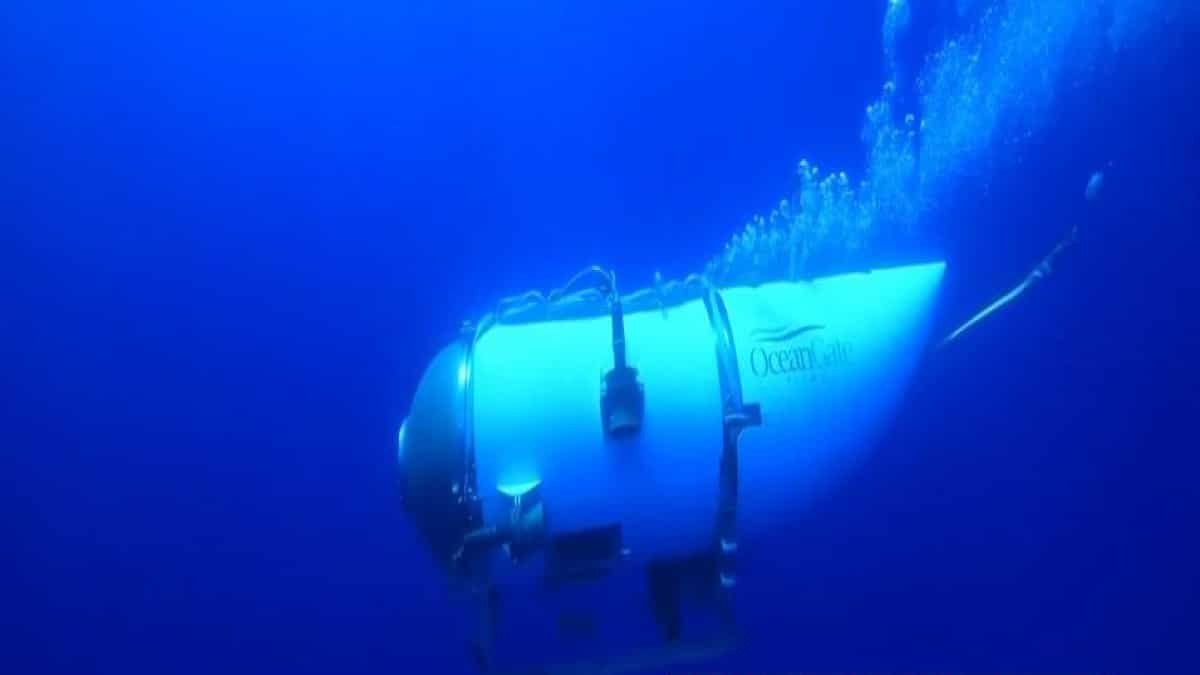 «Το υποβρύχιο ίσως βγήκε στην επιφάνεια» – Αχτίδα ελπίδας από τη νέα θεωρία μετά τα «χτυπήματα» που εντοπίστηκαν (Video)