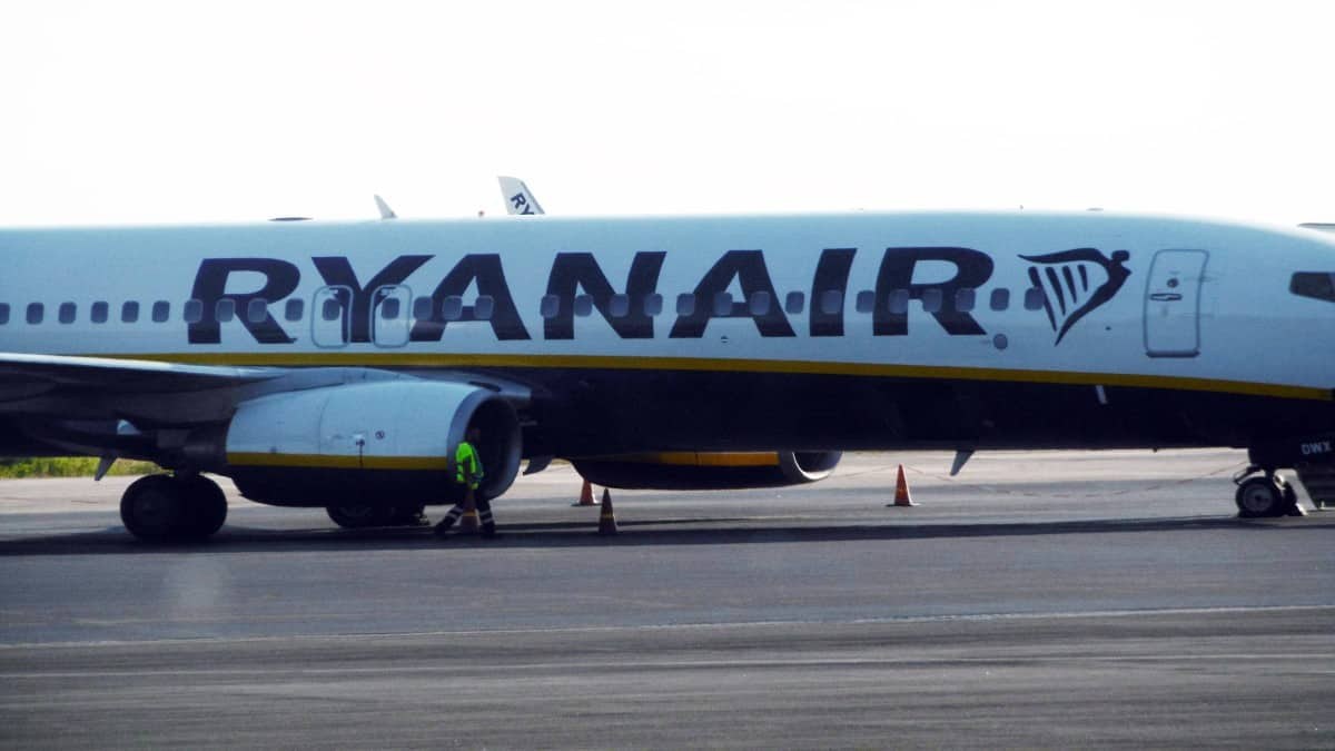 Ryanair: Προσφορά αστραπή! Ταξιδέψτε τον Ιούνιο με πτήσεις από €24,99