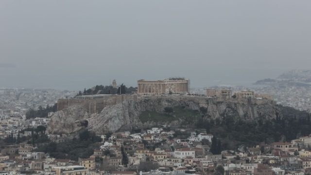 «Βουτιά» στο μέλλον: Πώς θα μοιάζει η Αθήνα και όλες οι άλλες μεγαλουπόλεις στον κόσμο το μακρινό 3.000