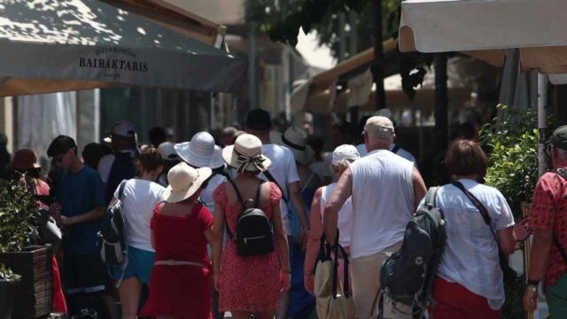 Καιρός σήμερα 17/7: Νέα «επίθεση» με 43αρια – «Προσοχή σήμερα στην Αττική»
