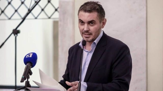Μιχάλης Χατζηγιάννης: «Άμα ξέρεις πού πας, ξέρεις και πότε πρέπει να φύγεις» – Η αινιγματική επιστολή μετά την ξαφνική παραίτησή του