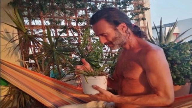 «Μήπως τελικά οι εξωγήινοι είμαστε εμείς οι άνθρωποι;» – Μήνυμα “γροθιά” του Θανάση Ευθυμιάδη για τις πυρκαγιές στη χώρα μας τα τελευταία 24ωρα (Video)