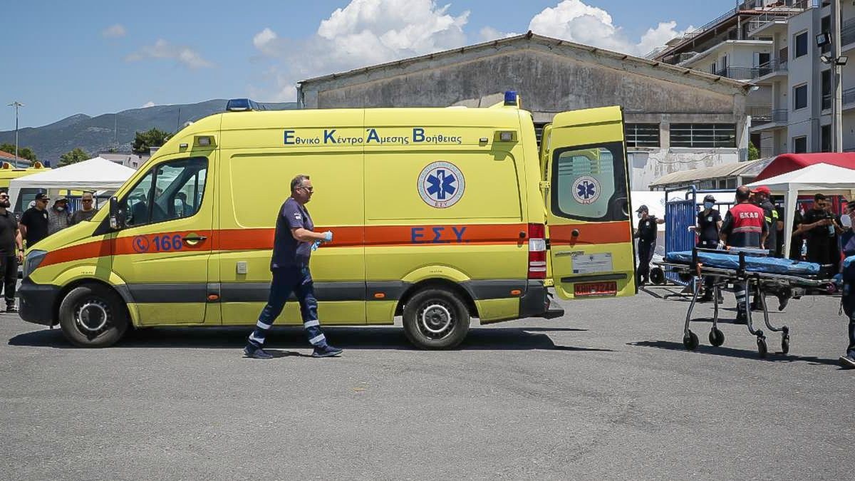 Σοκ στη Χαλκιδική: 4 τραυματίες από ανεμοστρόβιλο στα Νέα Πλάγια – Ο ένας στο νοσοκομείο