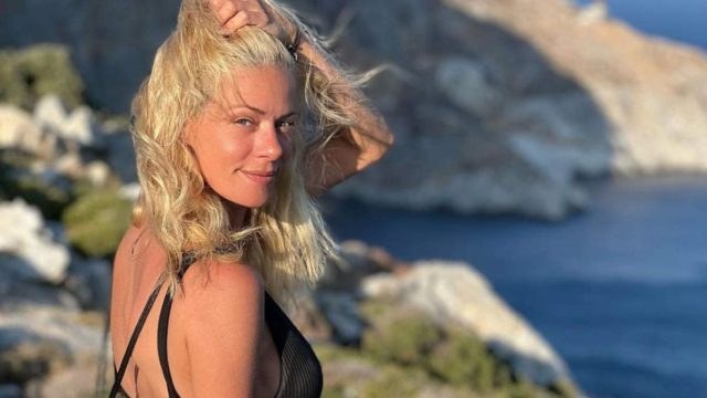Δύσκολες ώρες για τη Ζέτα Μακρυπούλια: Έχασε δύο ακίνητα μέσα από τα χέρια της (photo)