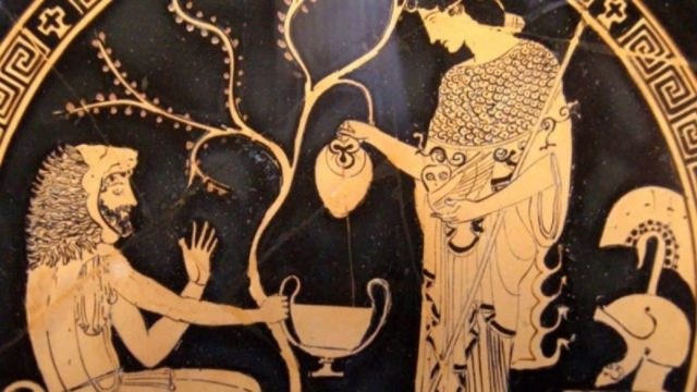 Το «έτσουζαν» οι Αρχαίοι Έλληνες – Το απίστευτο κόλπο με το κρασί για να παραμένουν νηφάλιοι