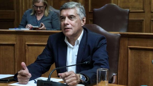 Νίπτει τας χείρας του ο Αγοραστός: «Δεν υπήρξε λάθος, αυτός ο κατακλυσμός του Νώε ήταν χιλιετίας» (video)