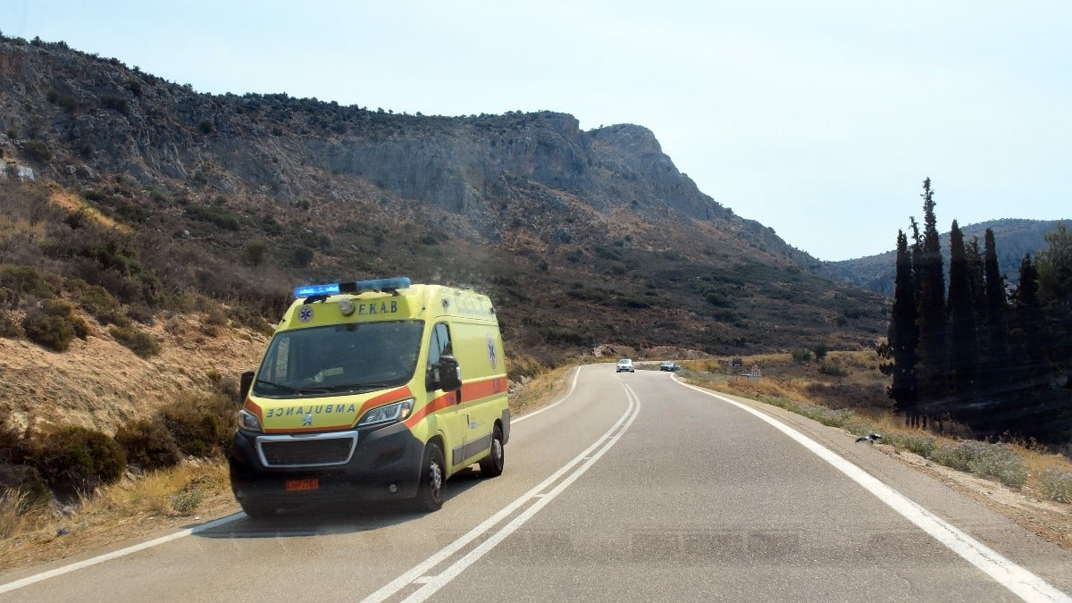 Θανατηφόρο τροχαίο στην Κύπρο: Αστυνομικός προσπάθησε να απομακρύνει πεζό από αυτοκινητόδρομο και σκοτώθηκαν και οι δύο