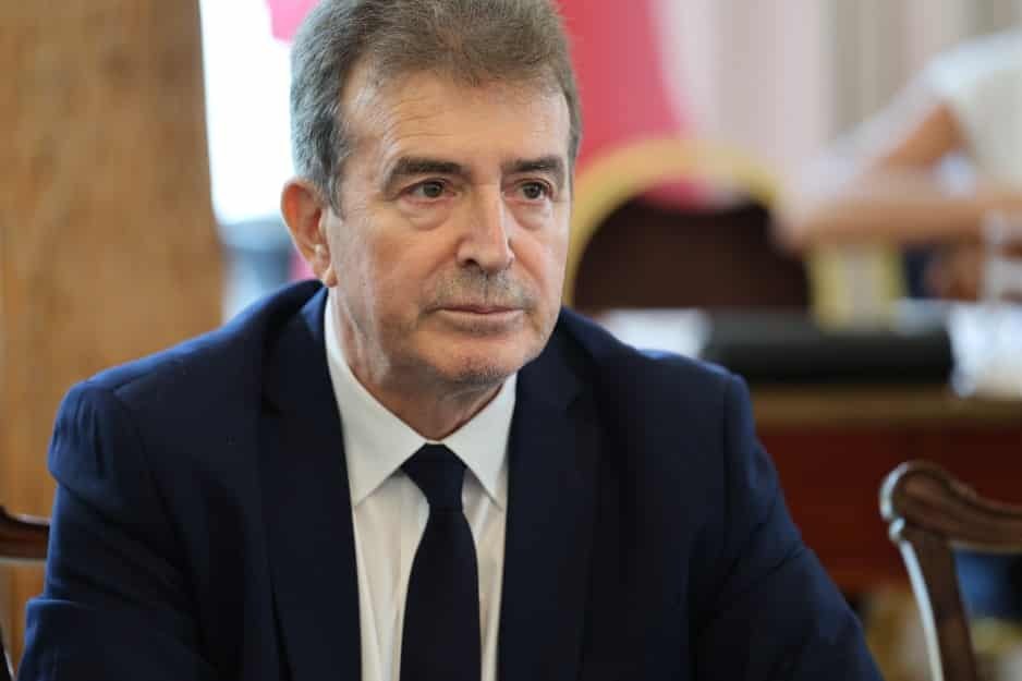 Χρυσοχοΐδης: Με εφαρμογή στο κινητό γιατροί και πολίτες θα ξέρουν ποια φάρμακα είναι σε έλλειψη
