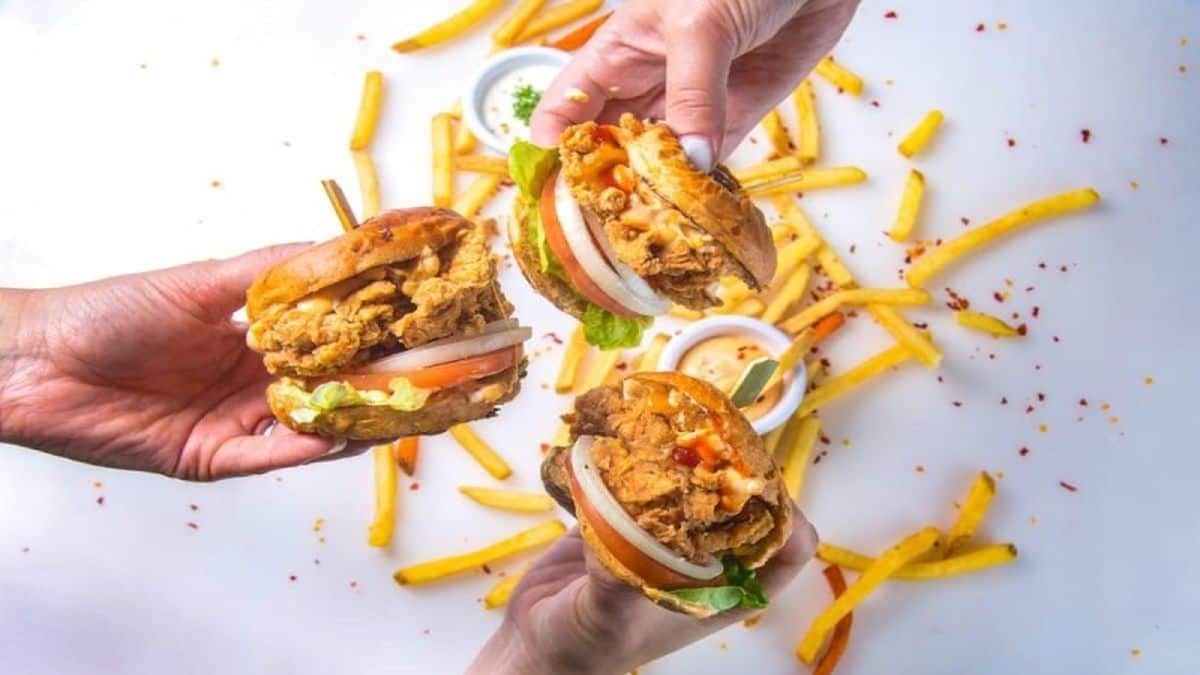 5 μαγαζιά για λαχταριστά burger στο κέντρο της Αθήνας