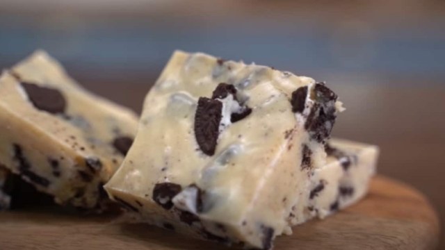 Πανεύκολο γλυκό ψυγείου με oreo και με μόλις 3 υλικά – Σκέτη κόλαση…