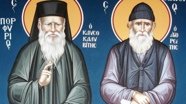 «Ζήσαμε το θαύμα και προσευχηθήκαμε όλοι μαζί. Το παιδί μας σώθηκε!» – Οι Άγιοι Παΐσιος και Πορφύριος έσωσαν 19χρονο που ήταν σε κώμα