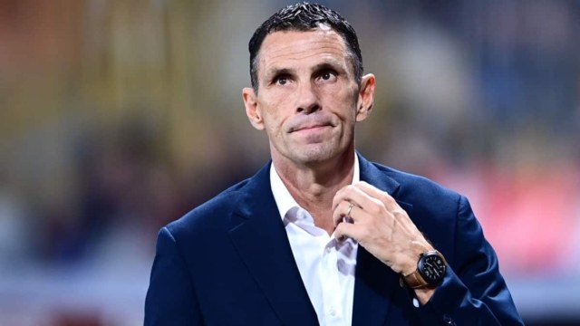 Πογιέτ κατά ΕΠΟ: «Ο συνεργάτης μου είναι 8 μήνες απλήρωτος και γι’ αυτό δεν είναι εδώ μαζί μας»