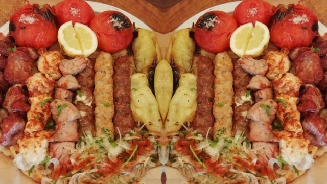 Πρόεδρος στο καλαμάκι: Το πιο ποιητικό σουβλάκι στην Αθήνα έχει άρωμα… Ανατολής!