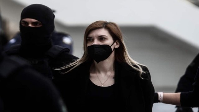Ρούλα Πισπιρίγκου: «”Μαμά κάτι έχω, τρέμω”! Κάτω από το χείλος της ήταν κόκκινη. “Πονάει η κοιλιά μου. Είναι σαν βόμβα στην πλάτη”» – Η κατάθεση της 34χρονης για την Τζωρτζίνα (Video)