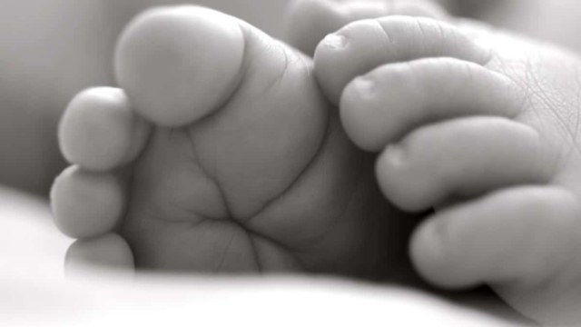 Ανείπωτη τραγωδία στον Βόλο: Μηχανή παρέσυρε και σκότωσε 3 μηνών βρέφος – Το κρατούσε αγκαλιά ο παππούς του