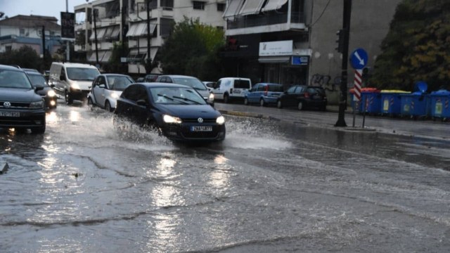 Καιρός: Νέο έκτακτο δελτίο επιδείνωσης από την ΕΜΥ – Ισχυρές βροχές και καταιγίδες σήμερα (22/11)