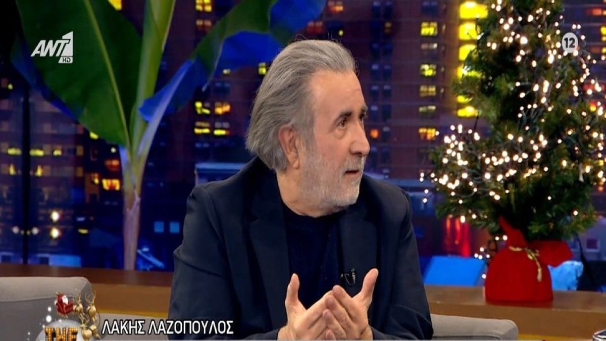 Λάκης Λαζόπουλος: «Έβλεπα ότι πεθαίνω και σηκώνομαι μέσα από το φέρετρο» – Το μακάβριο όνειρο και η έμπνευση για το νέο θεατρικό του έργο (Video)