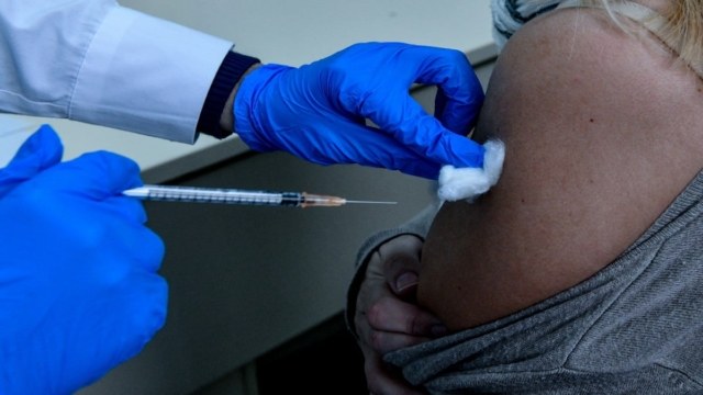 Ευρωπαϊκή Ένωση: Στα σκουπίδια εκατομμύρια εμβόλια κατά του κορωνοϊού, αξίας περίπου 4 δισ. ευρώ – Τα στοιχεία για την Ελλάδα