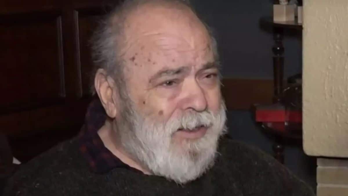 Χρήστος Βαλαβανίδης: «Λέω ναι στους ομόφυλους γάμους, αλλά το παιδί θέλει μάνα και πατέρα, έστω αν αυτοί βγουν καθάρματα»