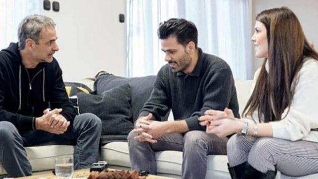 Οργιάζει το Twitter με τον Κυριάκο Μητσοτάκη: Δεν ήταν τυχαίο το ζευγάρι που αγόρασε διαμέρισμα με το πρόγραμμα «Σπίτι μου» και τους επισκέφθηκε ο πρωθυπουργός