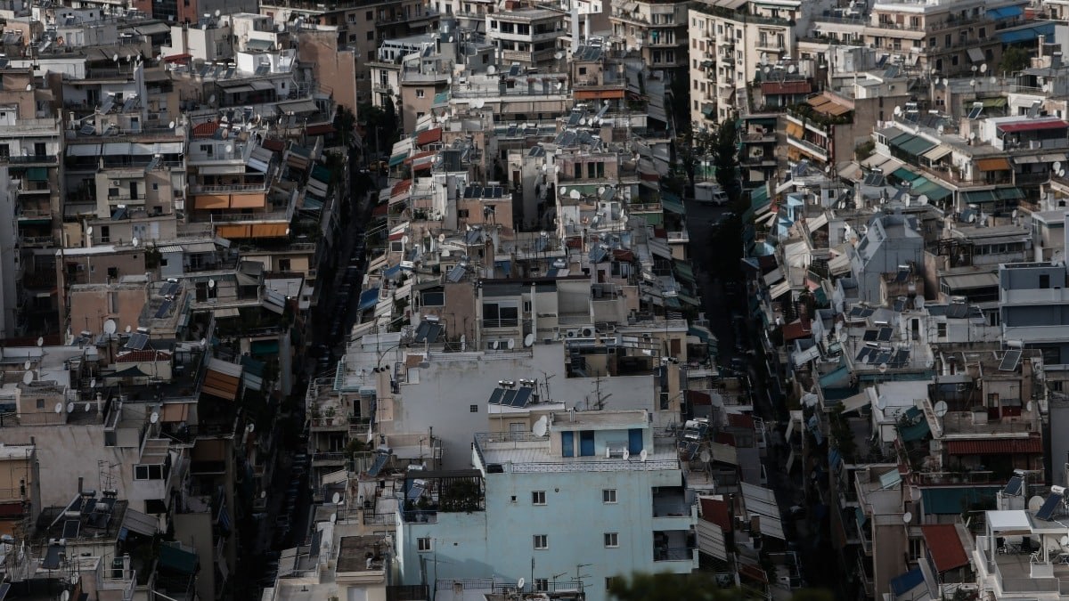 Ακίνητα: «Μπούμερανγκ» στους ιδιοκτήτες η αύξηση των ενοικίων – Ο τρόπος να γλυτώσουν την φορολογική «παγίδα» με τα ανείσπρακτα μισθώματα