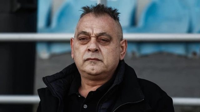 Μάνδρα: Ποιος είναι ο Χρήστος Γιαλιάς που δολοφόνησαν μέσα στο αυτοκίνητό του – Οι πρώτες εικόνες από το σημείο που τον γάζωσαν