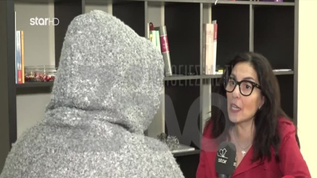 Κερατσίνι: «Άνοιξε η γη και με κατάπιε. Το έβλεπα κι έκλαιγε κι έτρεμε, ντρεπόμουν να το πάρω αγκαλιά» – Ξεσπά η μητέρα της ανήλικης που βί@ζε ο παππούς της