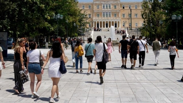 Κατώτατος μισθός: Τότε θα ανακοινωθεί η αύξηση του – Μεταξύ ποιών ποσών θα κυμαίνεται (video)