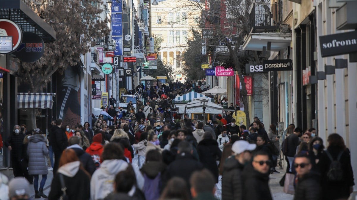 Δώρο Πάσχα: Πόσο θα αυξηθεί – Πώς θα το υπολογίσετε (video)