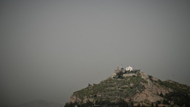 Θοδωρής Κολυδάς: Τότε θα φύγει η αφρικανική σκόνη – Τι πρέπει να προσέχουμε (video)