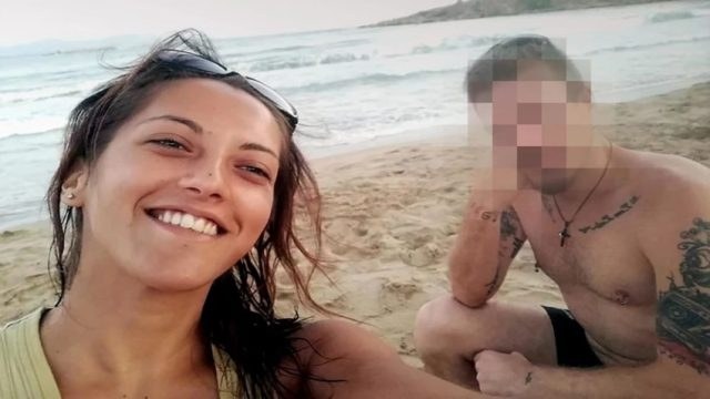 Μετά τον διοικητή «ξηλώθηκαν» ακόμα 4 αστυνομικοί από το ΑΤ Αγίων Αναργύρων: «Την σκοτώνει…» – Τα τελευταία δευτερόλεπτα της Κυριακής πριν τον φόνο (video)