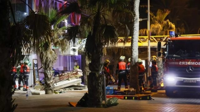 Εφιάλτης στο εστιατόριο της Μαγιόρκα: Κατέρρευσε λόγω της πολυκοσμίας στον πρώτο όροφο – «Άνθρωποι έκλαιγαν και ούρλιαζαν» (video)