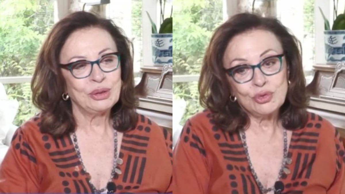 Συγκινημένη η Χάρις Αλεξίου: «Αυτή η αγάπη του κόσμου όταν λένε “Χαρούλα” είναι…» (video)