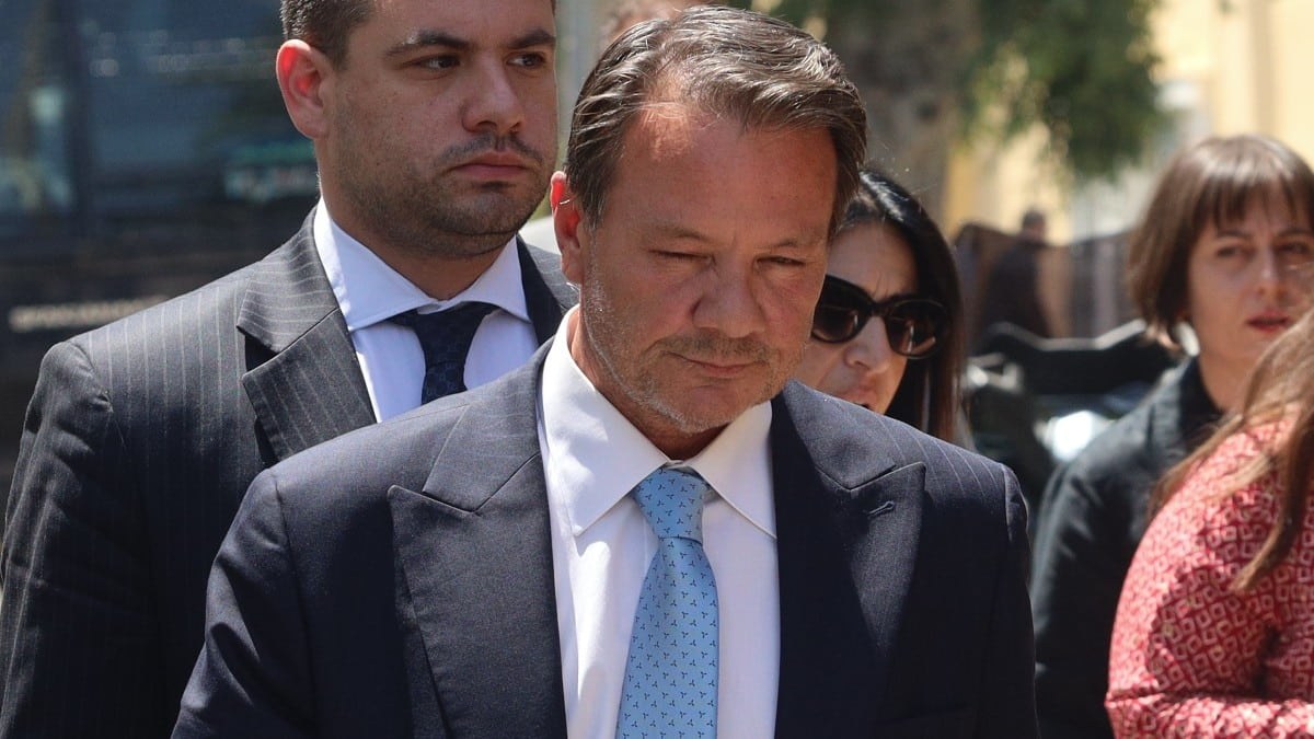 Ραγδαίες εξελίξεις: Παραδόθηκε ο Απόστολος Λύτρας – Είχε εκδοθεί ένταλμα σύλληψης σε βάρος του νωρίτερα