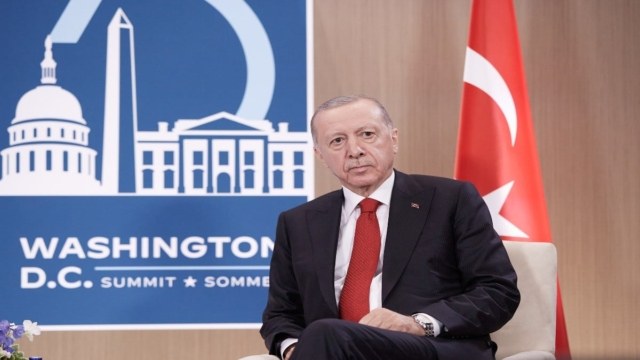 Νέα πρόκληση Ερντογάν: Επαναφέρει θέμα «τουρκικής μειονότητας» στη Θράκη