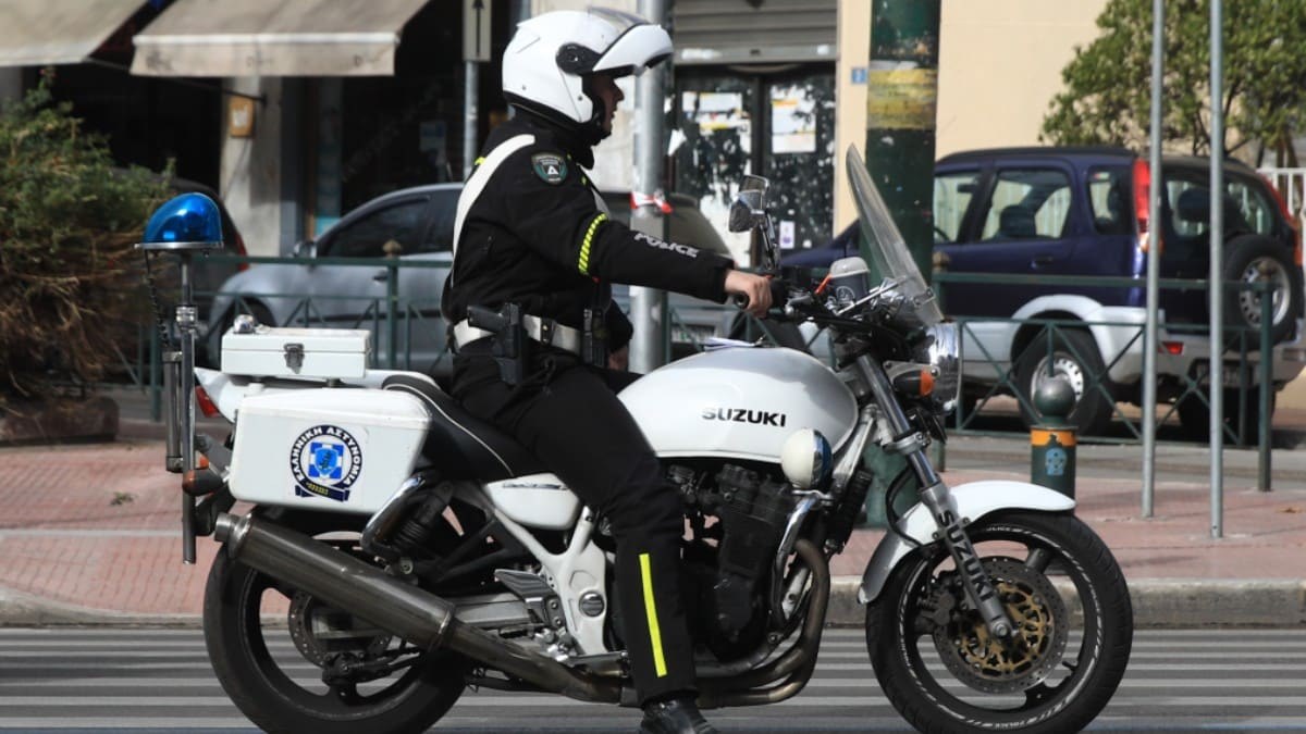 Έρχονται «τεράστιες» αλλαγές από την τροχαία: Πώς θα βεβαιώνονται οι ηλεκτρονικές κλήσεις