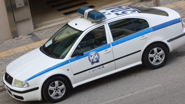 Ρόδος: Συνελήφθη 35χρονη Βρετανίδα για βι@σμό 20χρονης μέσα σε τουαλέτα καταστήματος