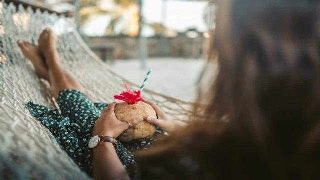 Τα 3 beach bar στο Πόρτο Ράφτη που αξίζει να επισκεφτείς