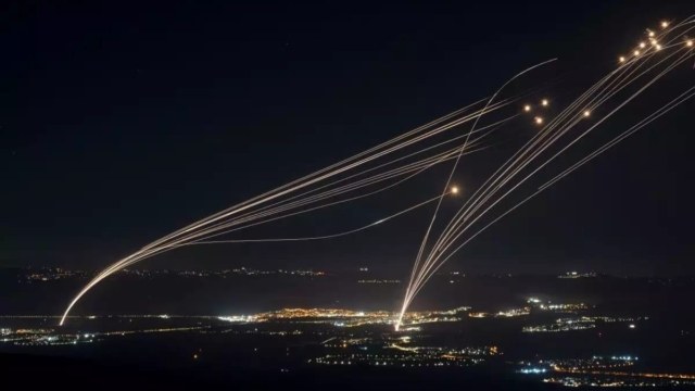 Πόλεμος στη Μέση Ανατολή: Συναγερμός ήχησε σε πόλεις και κοινότητες στο βόρειο τμήμα του Ισραήλ για επίθεση με ρουκέτες και drone