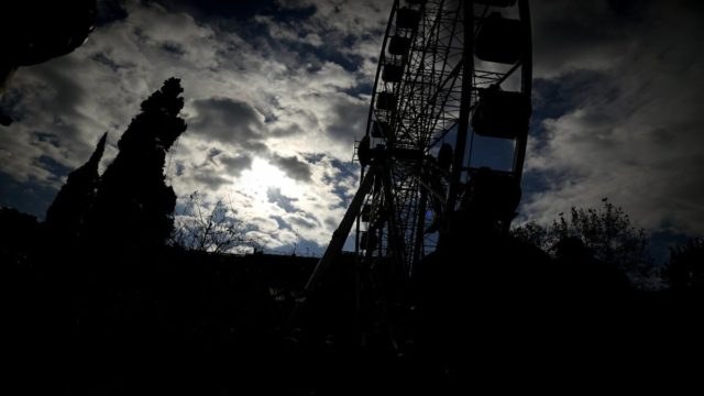 Τραγωδία στη Χαλκιδική: Ξέσπασε ο πατέρας του 19χρονου που έχασε τη ζωή του στο μοιραίο λούνα παρκ