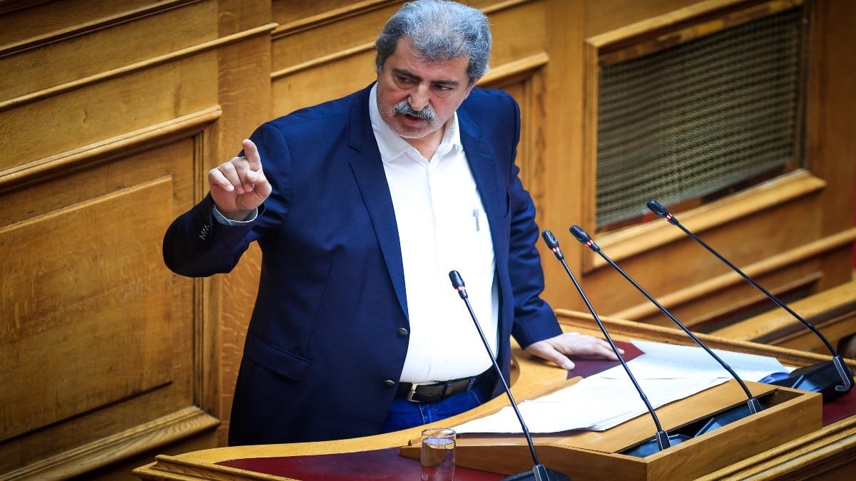 Ραγδαίες εξελίξεις στον ΣΥΡΙΖΑ: Δικαιωμένος νιώθει ο Πολάκης για τη διαγραφή Λινού – «Μάθημα σε όσους νόμιζαν πως βρήκαν την ευκαιρία να ξεμπερδέψουν μαζί μου»