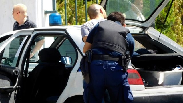 Σοκ στη Σύρο: Συνελήφθη 49χρονος για παραμέληση της ηλικιωμένης μητέρας του – Δεν της έδινε τα φάρμακά της αλλά ενεργειακά ποτά