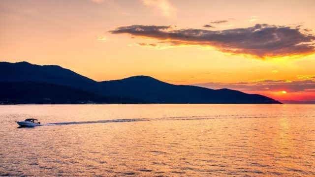 Ταξίδι στη Θάσο: Το σμαράγδι του Αιγαίου που σε μαγεύει με την πρώτη ματιά