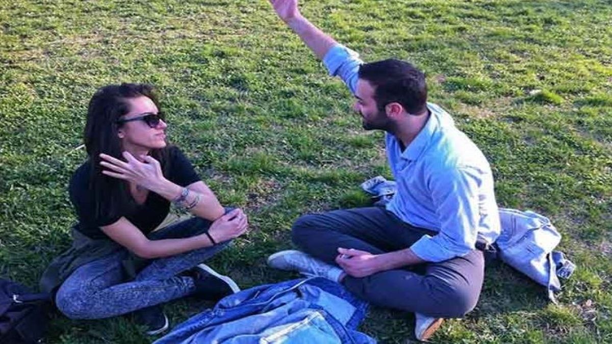 «Με τον σύντροφό μου είμαστε δυο χρόνια μαζί και δεν βάζει το χέρι στην τσέπη. Είναι σπαγγοραμμένος, τι να κάνω;»