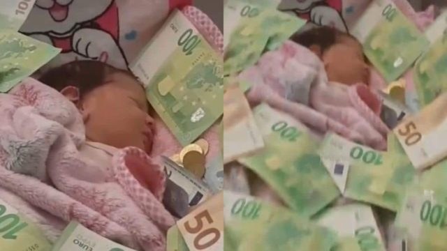 Το είδαμε και αυτό: Συγγενείς ρίχνουν χαρτονομίσματα στην κούνια νεογέννητου μωρού (video)